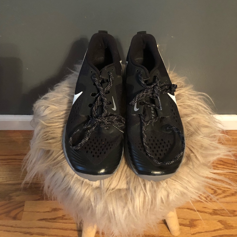 Hiking sneakers